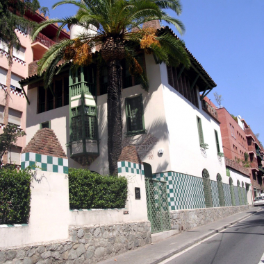 1 bedroom penthouse for rent with 200m2 terrace in Sarria