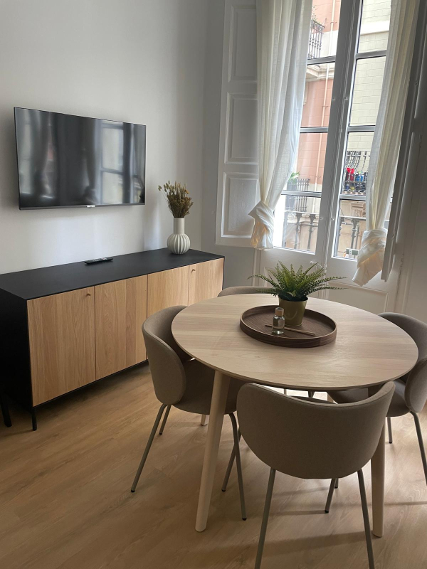 Apartamento reformado en Vila de Gracia