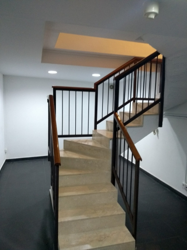 Triplex apartment for rent with terrace and private swimming pool near Diagonal
