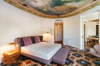 Elegant 4 bedroom duplex for rent in the Casa Burés