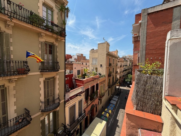 Apartamento reformado en Vila de Gracia