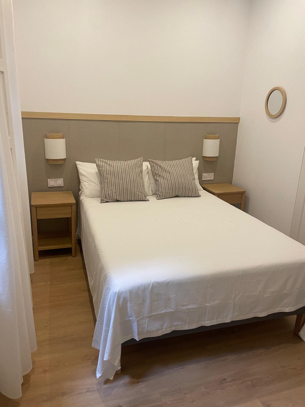 Apartamento reformado en Vila de Gracia